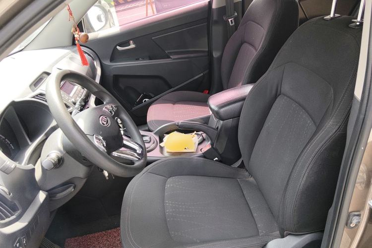Used Kia Sportage R 2014 2.0L Automatic Two-Wheel Drive GL Left Front Seat
