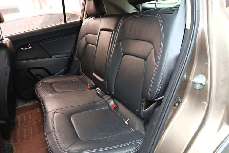 Used Kia Sportage R 2014 2.0L Automatic Two-Wheel Drive DLX Left Rear Seat