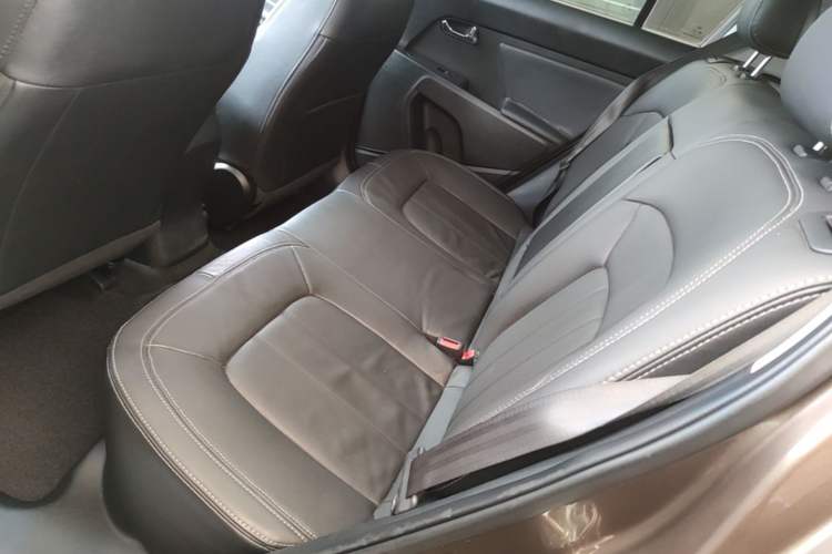 Used Kia Sportage R 2014 2.0L Automatic Two-Wheel Drive Premium Special Left Rear Seat