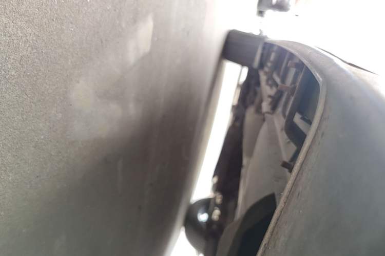 Used Kia Sportage R 2014 2.0L Automatic Two-Wheel Drive Premium Special Left Side Sill