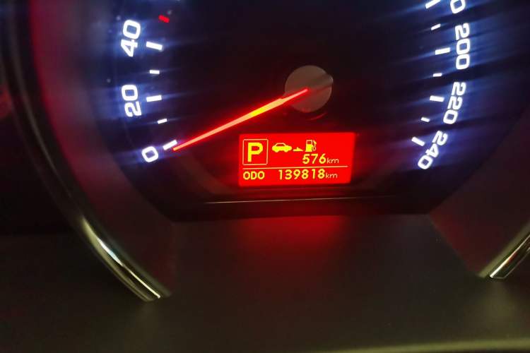 Used Kia Sportage R 2014 2.0L Automatic Two-Wheel Drive DLX Odometer Close Up