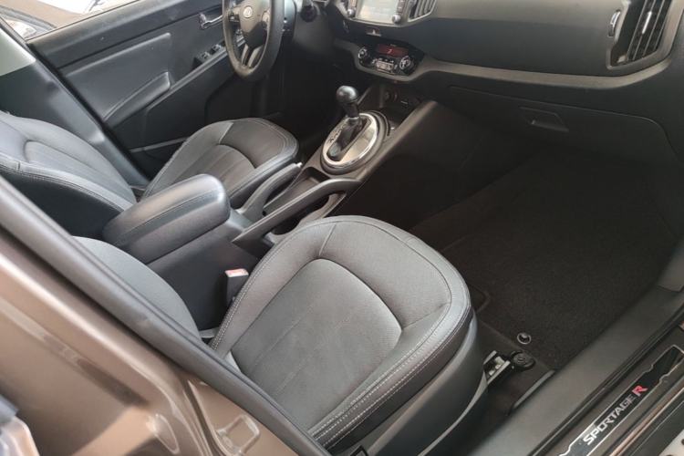 Used Kia Sportage R 2014 2.0L Automatic Two-Wheel Drive Premium Special Right Front Seat