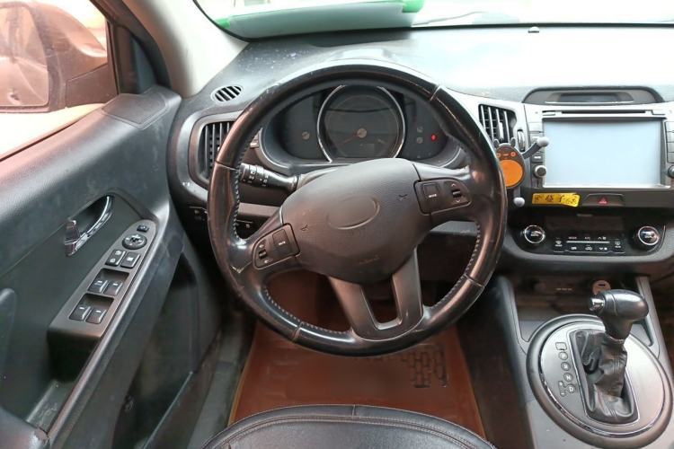 Used Kia Sportage R 2014 2.0L Automatic Two-Wheel Drive DLX Steering Wheel