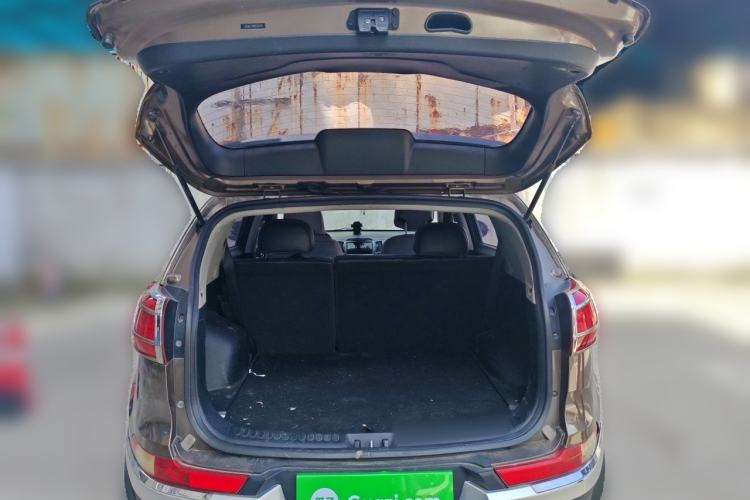 Used Kia Sportage R 2014 2.0L Automatic 4x4 GLS Trunk
