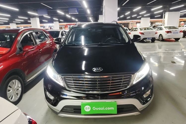 Used Kia Sportage R 2015 2.0L Automatic Two-Wheel Drive DLX Model Front