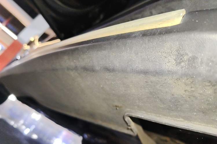 Used Kia Sportage R 2015 2.0L Automatic Two-Wheel Drive DLX Model Left Side Sill