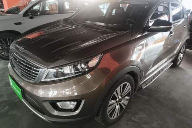 Used Kia Sportage R 2015 2.0L Automatic Two-Wheel Drive DLX Model