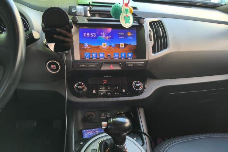 Used Kia Sportage R 2015 2.0L Automatic Two-Wheel Drive DLX Model Audio And AC Panel