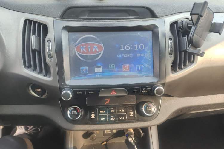 Used Kia Sportage R 2015 2.0L Automatic Two-Wheel Drive DLX Model Audio And AC Panel