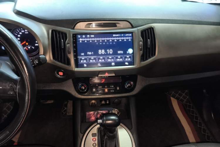 Used Kia Sportage R 2015 2.0L Automatic Two-Wheel Drive GLS Audio And AC Panel