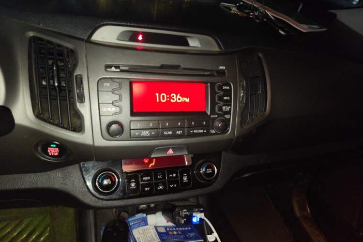 Used Kia Sportage R 2015 2.0L Automatic Two-Wheel Drive DLX Model Audio And AC Panel