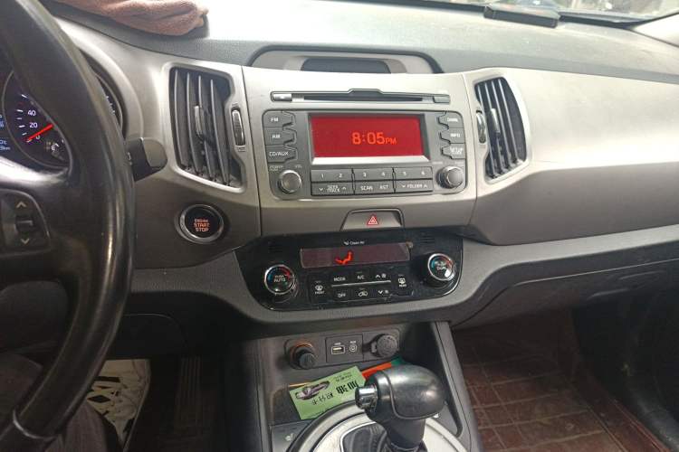 Used Kia Sportage R 2015 2.0L Automatic Two-Wheel Drive DLX Model Audio And AC Panel