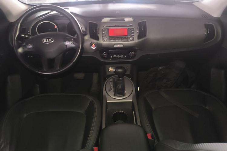 Used Kia Sportage R 2015 2.0L Automatic Two-Wheel Drive DLX Model Center Console