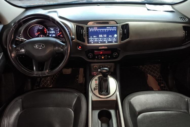Used Kia Sportage R 2015 2.0L Automatic Two-Wheel Drive GLS Center Console