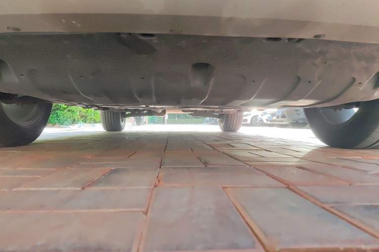 Used Kia Sportage R 2015 2.0L Automatic Two-Wheel Drive DLX Model Chassis Front