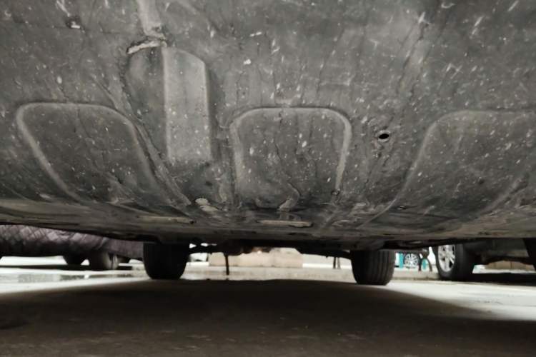 Used Kia Sportage R 2015 2.0L Automatic Two-Wheel Drive DLX Model Chassis Front