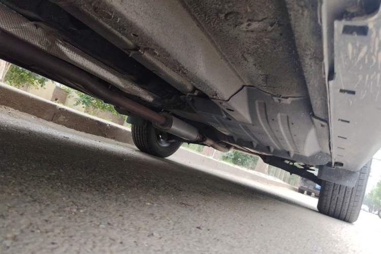 Used Kia Sportage R 2015 2.0L Automatic Two-Wheel Drive DLX Model Chassis Front Left