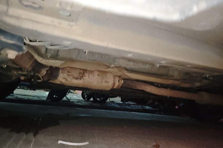 Used Kia Sportage R 2015 2.0L Automatic Two-Wheel Drive DLX Model Chassis Front Left
