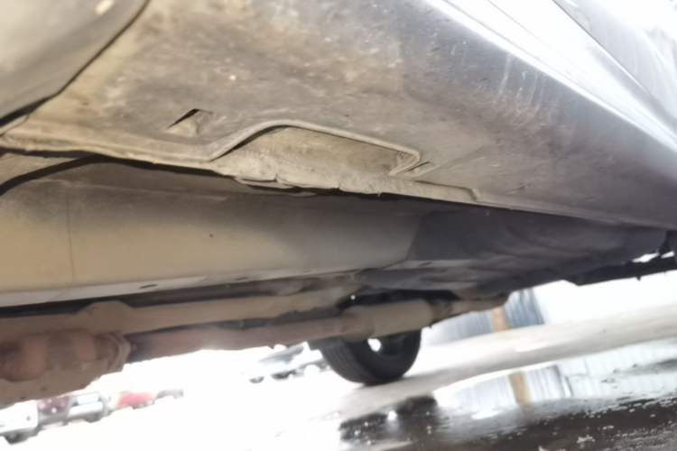 Used Kia Sportage R 2015 2.0L Automatic Two-Wheel Drive DLX Model Chassis Front Left