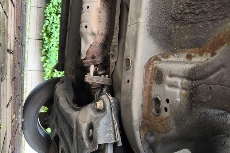 Used Kia Sportage R 2015 2.0L Automatic Two-Wheel Drive DLX Model Chassis Front Right