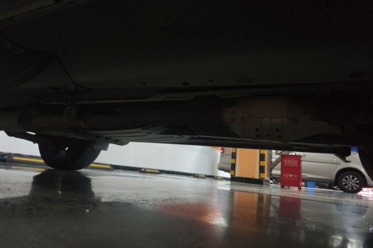 Used Kia Sportage R 2015 2.0L Automatic Two-Wheel Drive DLX Model Chassis Front Right