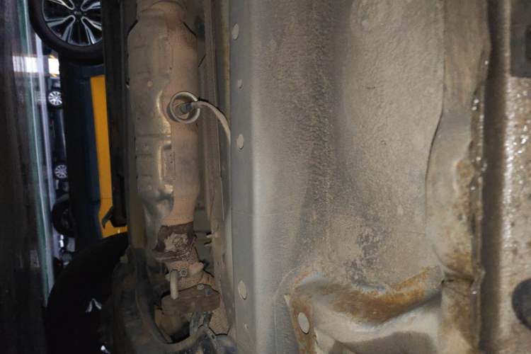 Used Kia Sportage R 2015 2.0L Automatic Two-Wheel Drive DLX Model Chassis Front Right