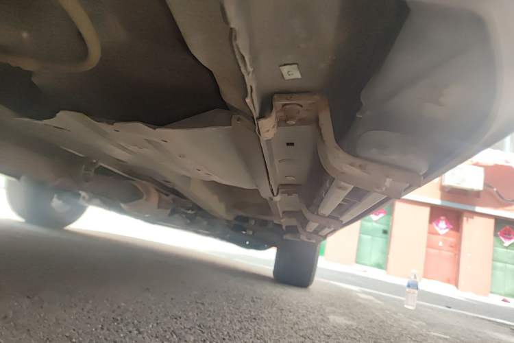 Used Kia Sportage R 2015 2.0L Manual Two-Wheel Drive GLS Trim Chassis Rear Right