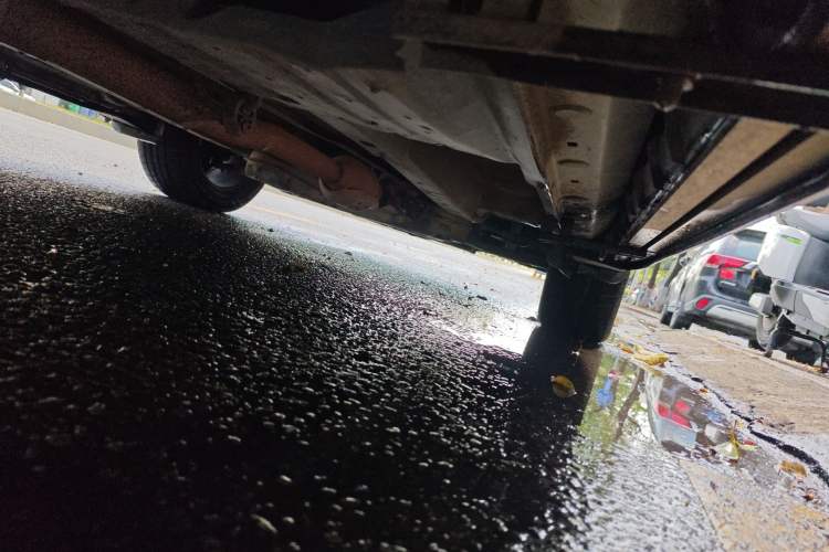 Used Kia Sportage R 2015 2.0L Automatic Two-Wheel Drive DLX Model Chassis Rear Right