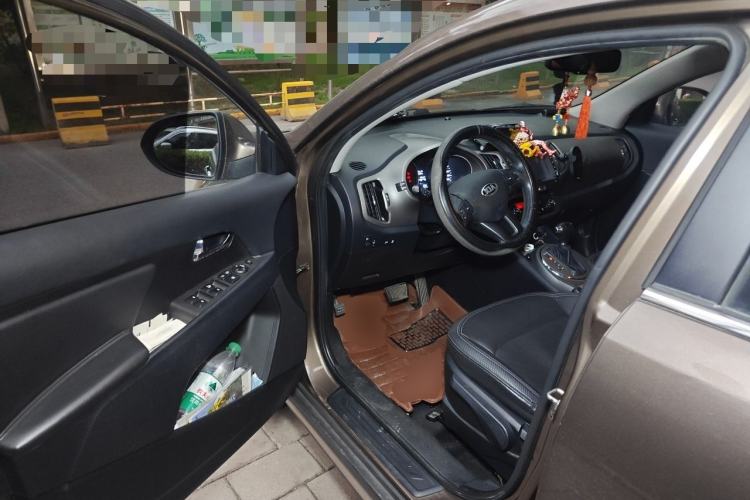Used Kia Sportage R 2015 2.0L Automatic Two-Wheel Drive DLX Model Driver Seat