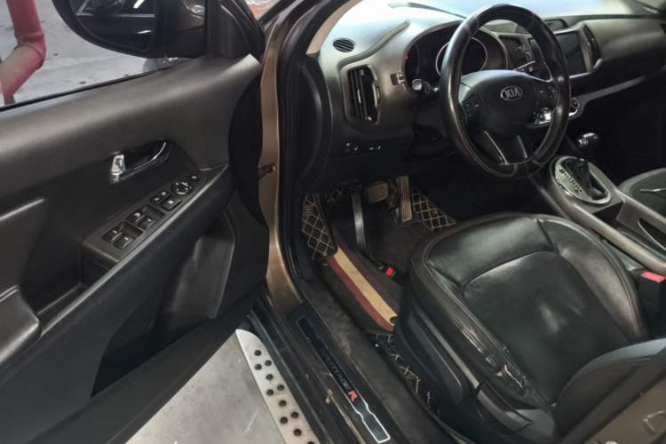 Used Kia Sportage R 2015 2.0L Automatic Two-Wheel Drive GLS Driver Seat