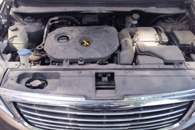 Used Kia Sportage R 2015 2.0L Automatic Two-Wheel Drive DLX Model Engine Bay