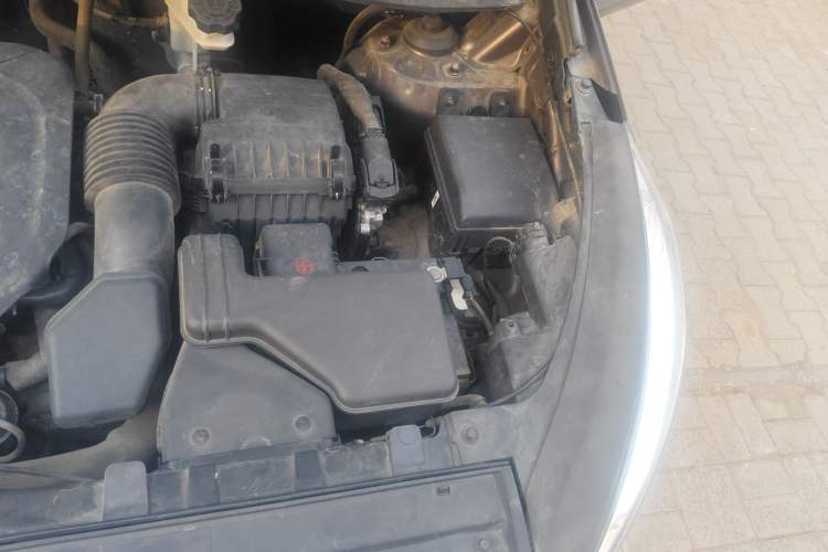 Used Kia Sportage R 2015 2.0L Automatic Two-Wheel Drive GL Engine Bay Left
