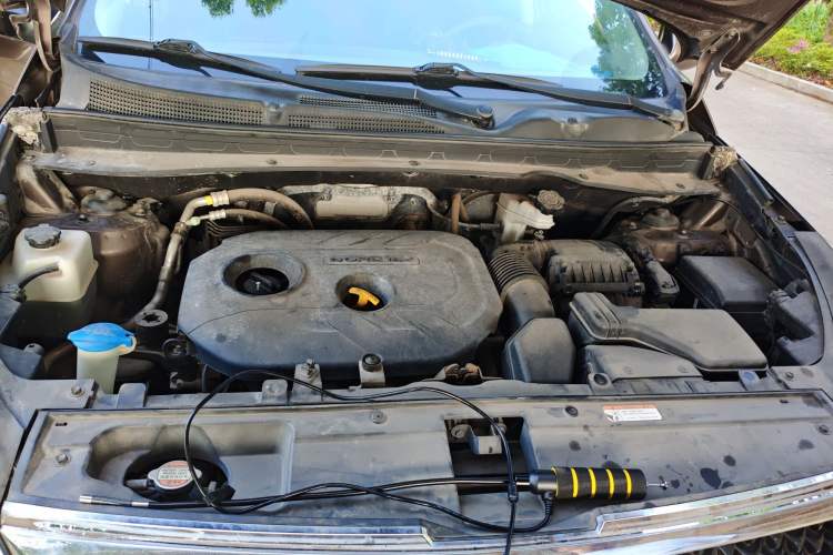 Used Kia Sportage R 2015 2.0L Automatic Two-Wheel Drive GL Engine Bay