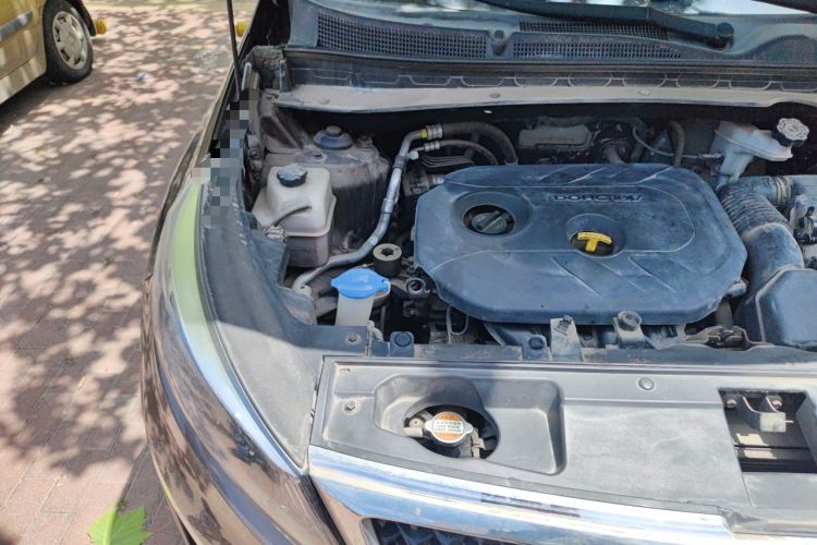Used Kia Sportage R 2015 2.0L Automatic Two-Wheel Drive GL Engine Bay Right