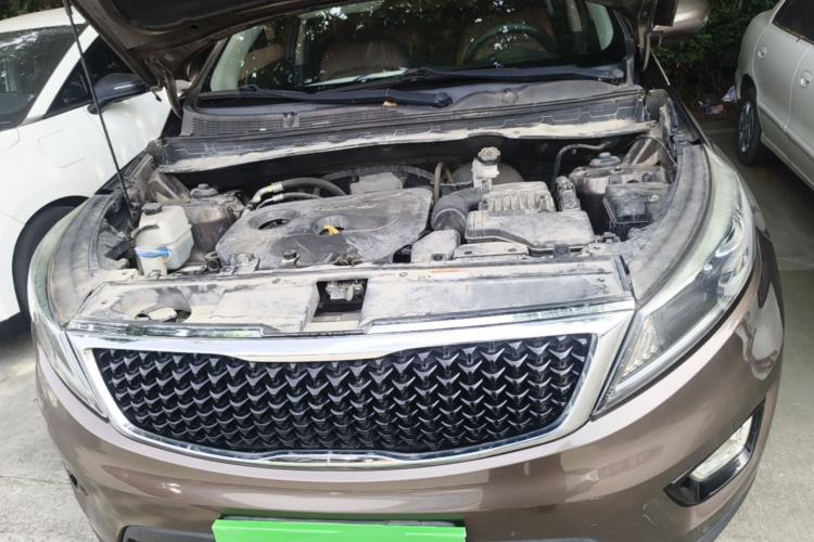 Used Kia Sportage R 2015 2.0L Automatic Two-Wheel Drive GL Engine Bay