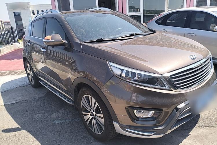 Used Kia Sportage R 2015 2.0L Automatic Two-Wheel Drive DLX Model Exterior 1