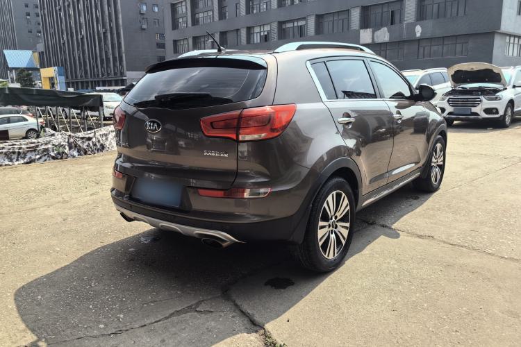 Used Kia Sportage R 2015 2.0L Automatic Two-Wheel Drive DLX Model Exterior 10