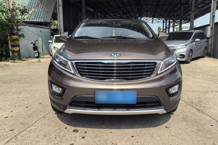 Used Kia Sportage R 2015 2.0L Automatic Two-Wheel Drive DLX Model Exterior 2