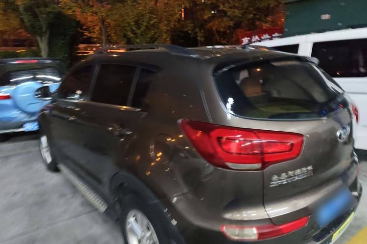 Used Kia Sportage R 2015 2.0L Automatic Two-Wheel Drive GL Exterior 3