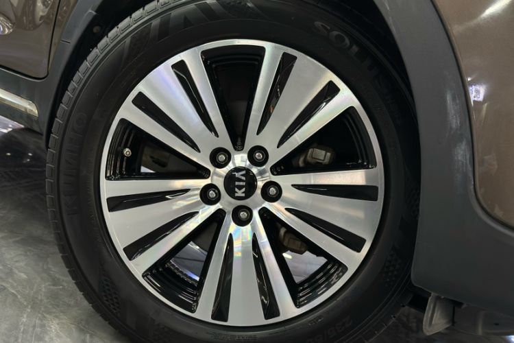 Used Kia Sportage R 2015 2.0L Automatic 4x4 GLS Edition Exterior 3
