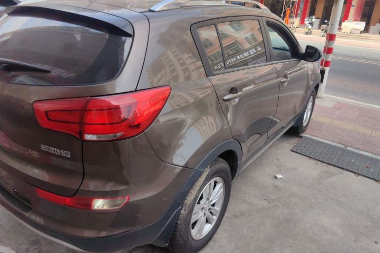 Used Kia Sportage R 2015 2.0L Automatic Two-Wheel Drive GL Exterior 3
