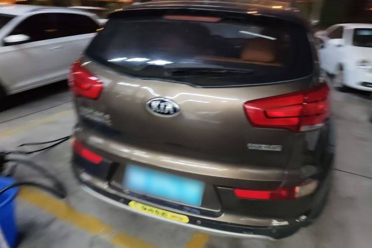 Used Kia Sportage R 2015 2.0L Automatic Two-Wheel Drive GL Exterior 4