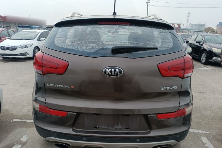 Used Kia Sportage R 2015 2.0L Automatic Two-Wheel Drive DLX Model Exterior 4