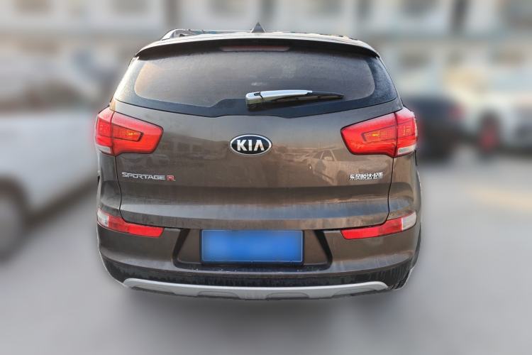 Used Kia Sportage R 2015 2.0L Manual Two-Wheel Drive GL Model Exterior 4