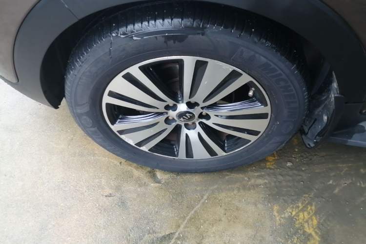 Used Kia Sportage R 2015 2.0L Automatic 2WD Premium Edition Exterior 4