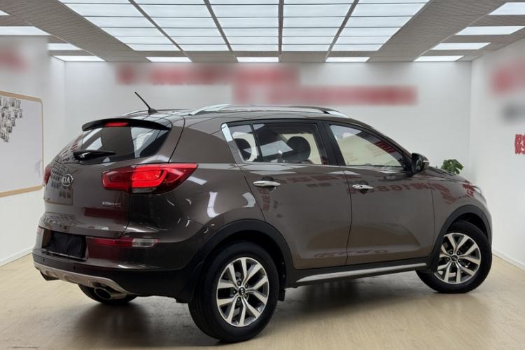 Used Kia Sportage R 2015 2.0L Automatic Two-Wheel Drive GLS Exterior 5