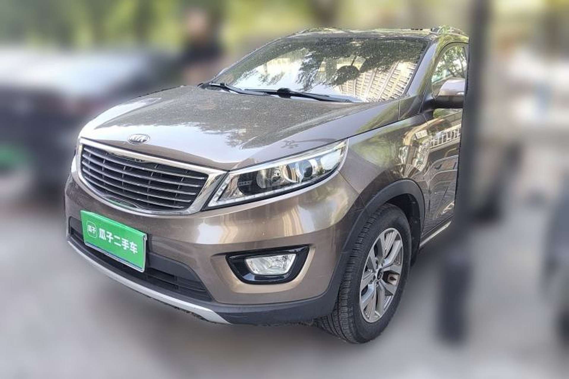 Used Kia Sportage R 2015 2.0L Automatic Two-Wheel Drive GLS Front Left 45 Deg