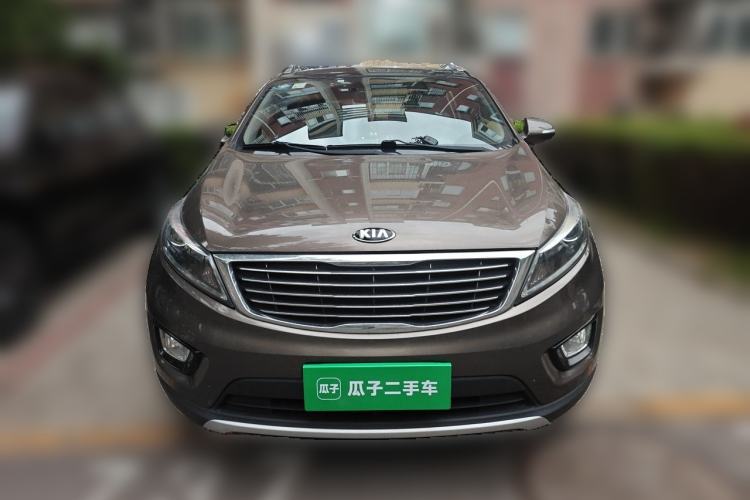 Used Kia Sportage R 2015 2.0L Automatic Two-Wheel Drive DLX Model Front
