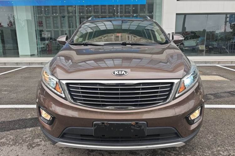 Used Kia Sportage R 2015 2.0L Automatic Two-Wheel Drive DLX Model Front