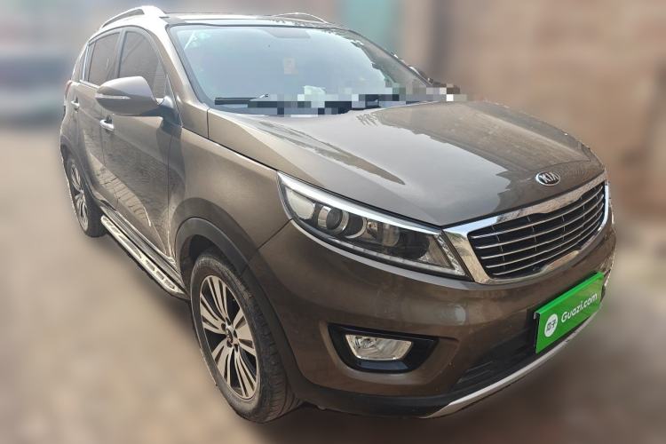 Used Kia Sportage R 2015 2.0L Automatic Two-Wheel Drive DLX Model Front Right 45 Deg